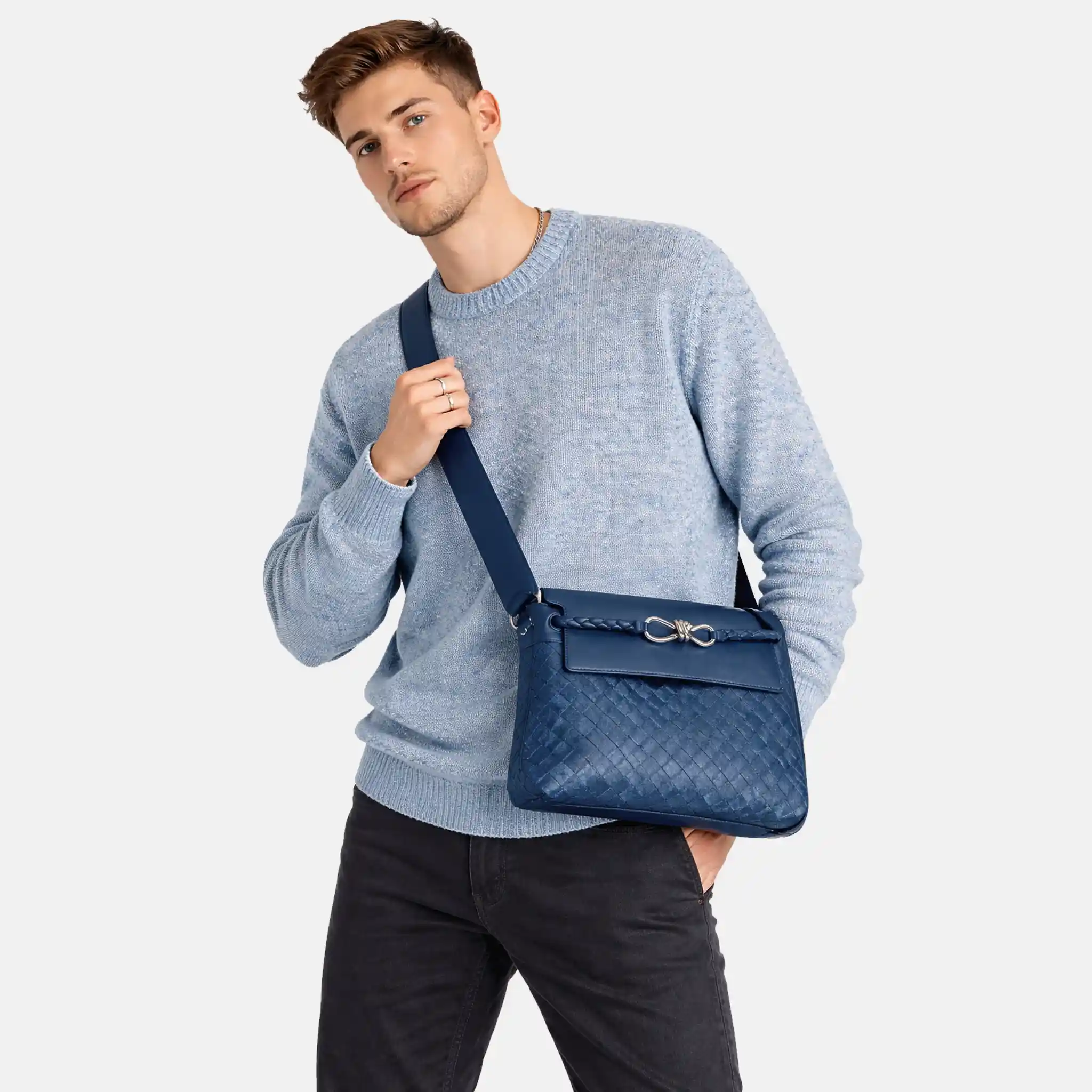 Men's Bottega Veneta Andiamo Suede Messenger Bag