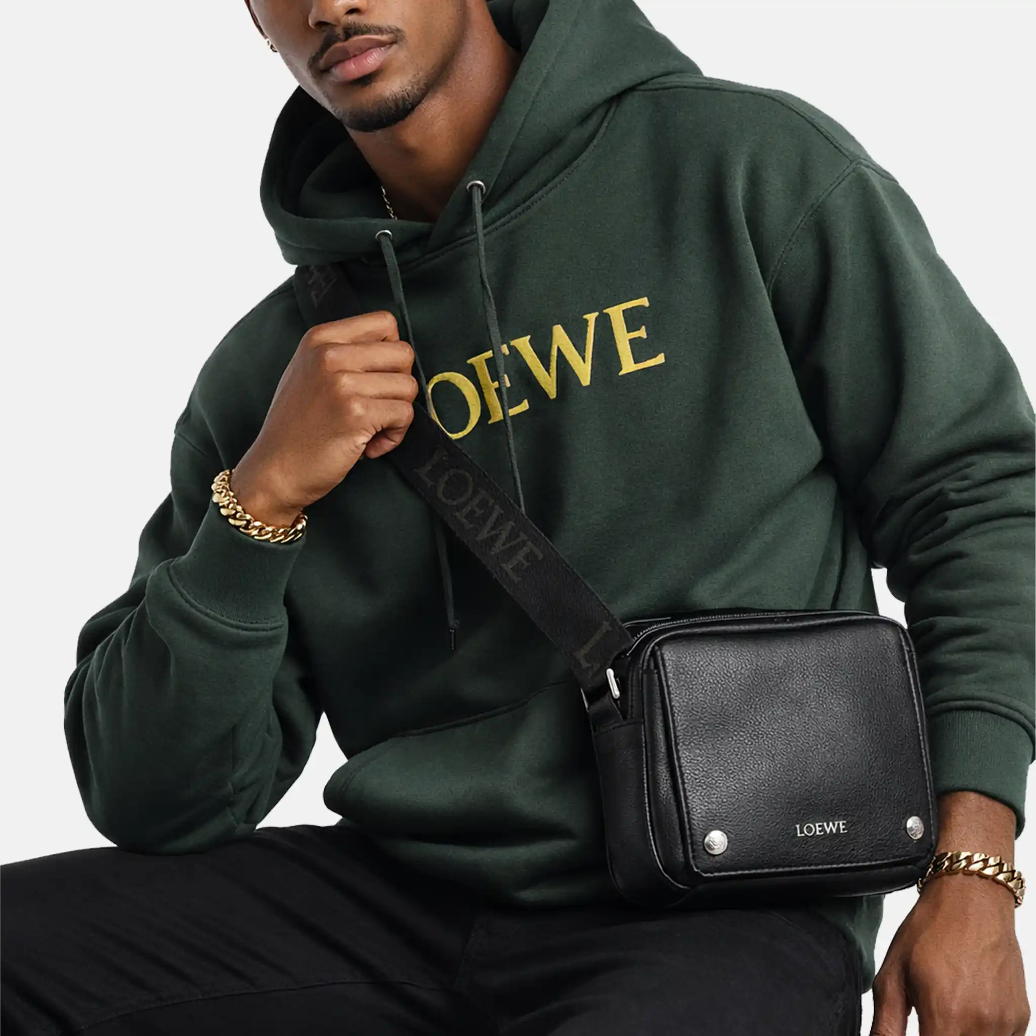Men's Loewe Pebble Messenger Leather Bag