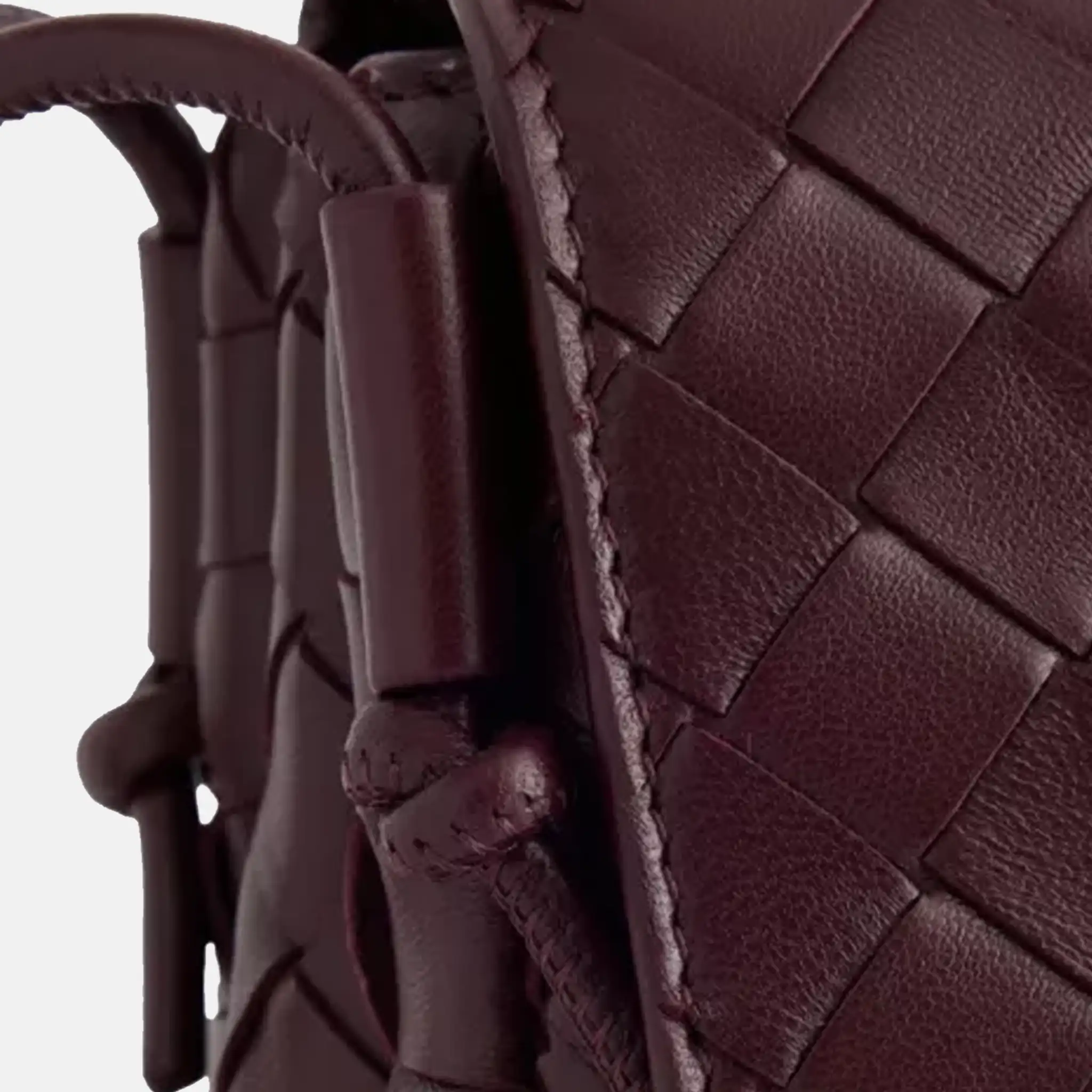 Women's Bottega Veneta Notturno Burgundy Shoulder Bag
