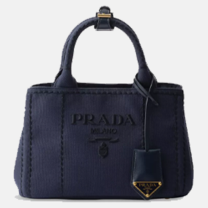 Brand-plaque saffiano leather shoulder bag front