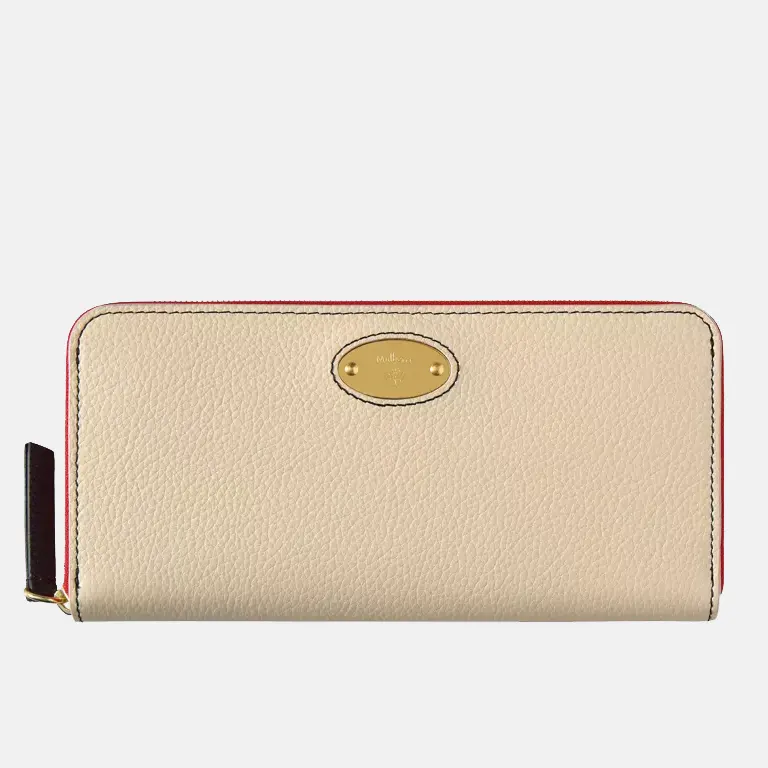 womens-plaque-leather-wallet