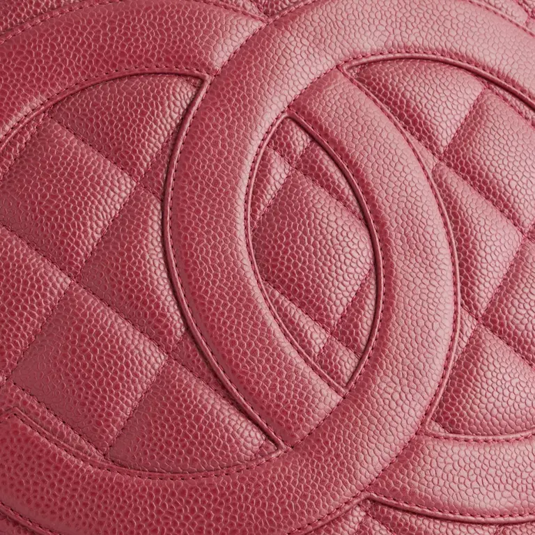 Pre-Loved Chanel Medallion Leather Tote Bag ciecle