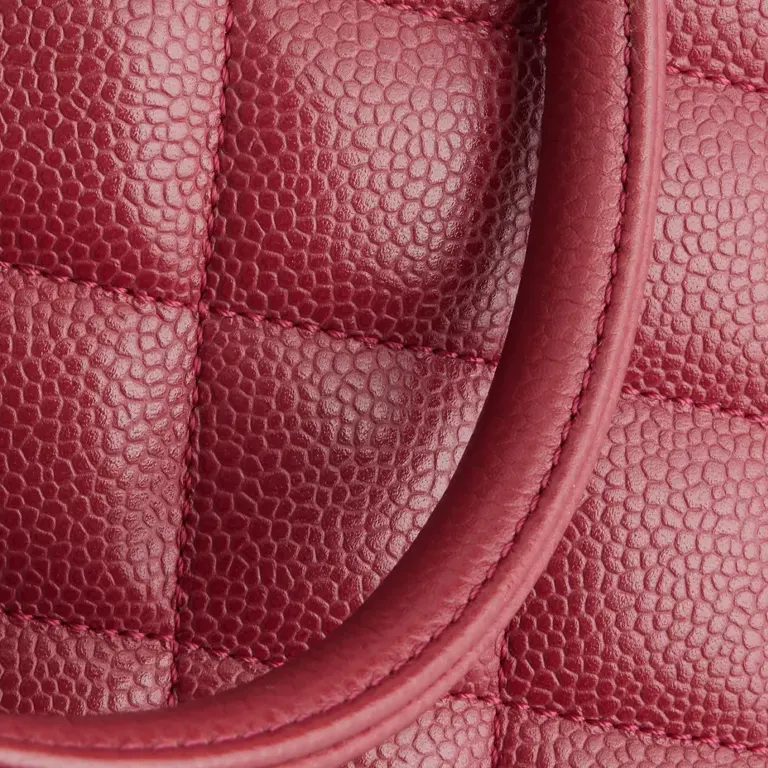 Pre-Loved Chanel Medallion Leather Tote Bag close