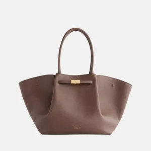 The New York Leather Tote Bag front