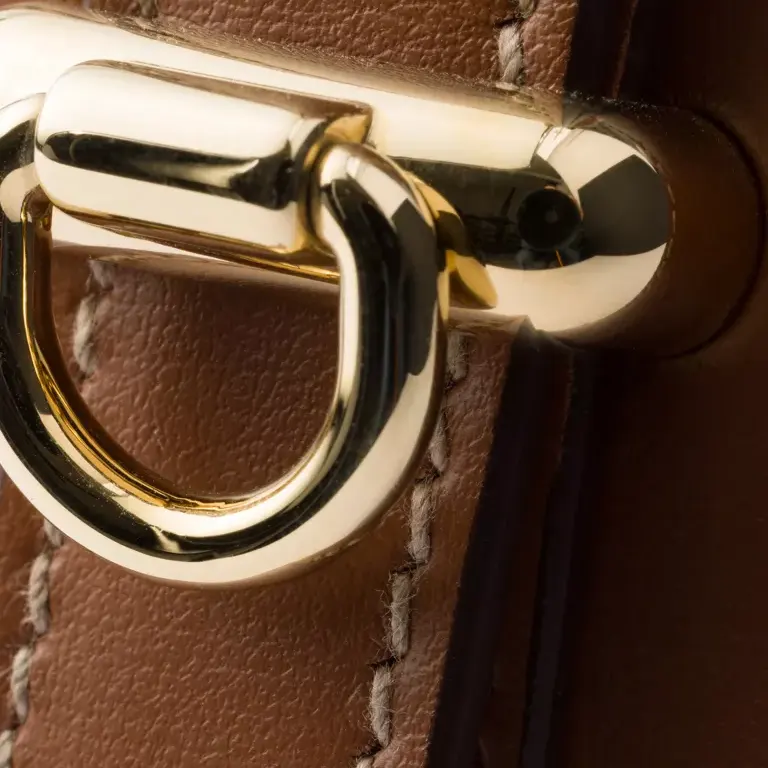 Arqué Mini Leather Shoulder Bag handle