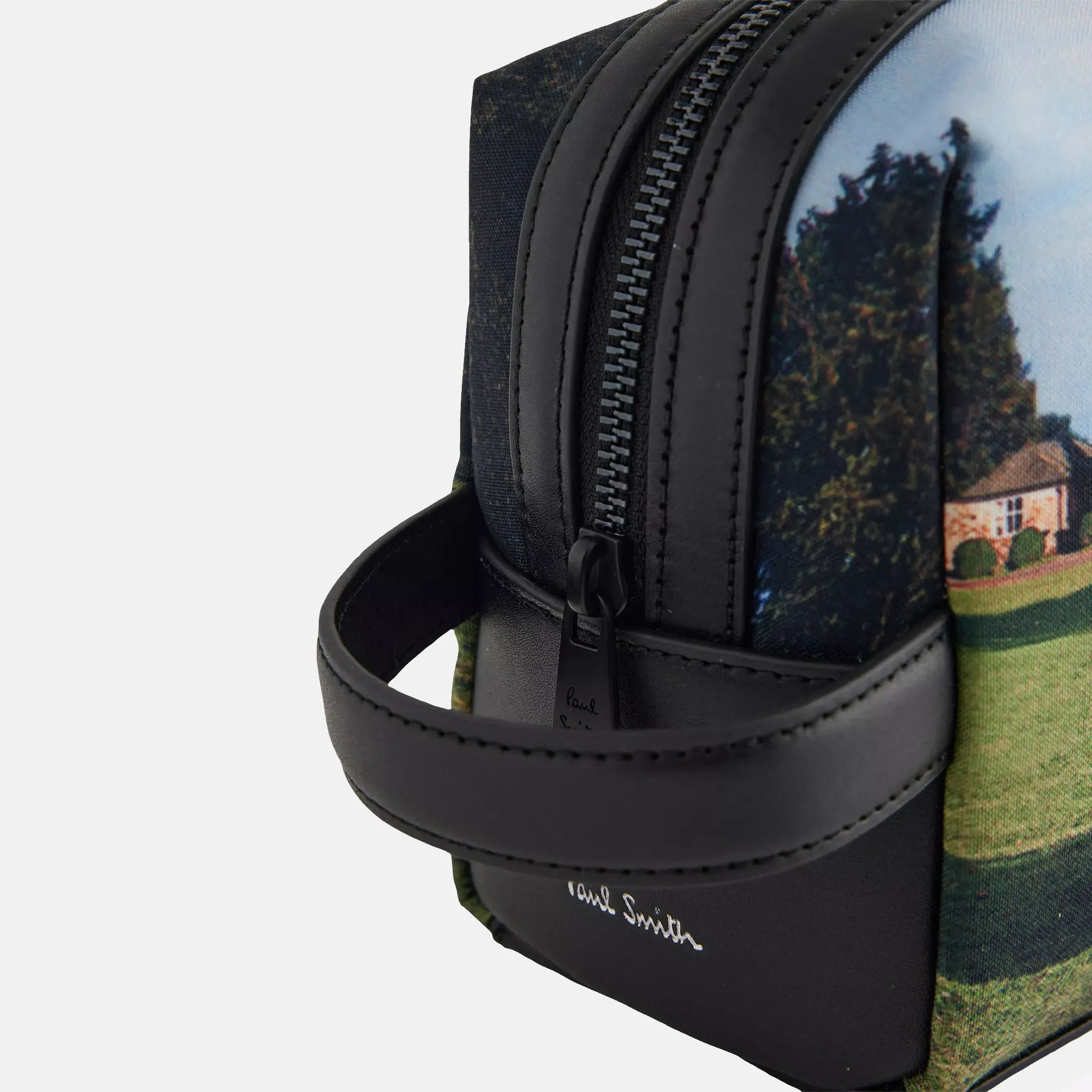 Car Graphic Print Faux-Leather Washbag