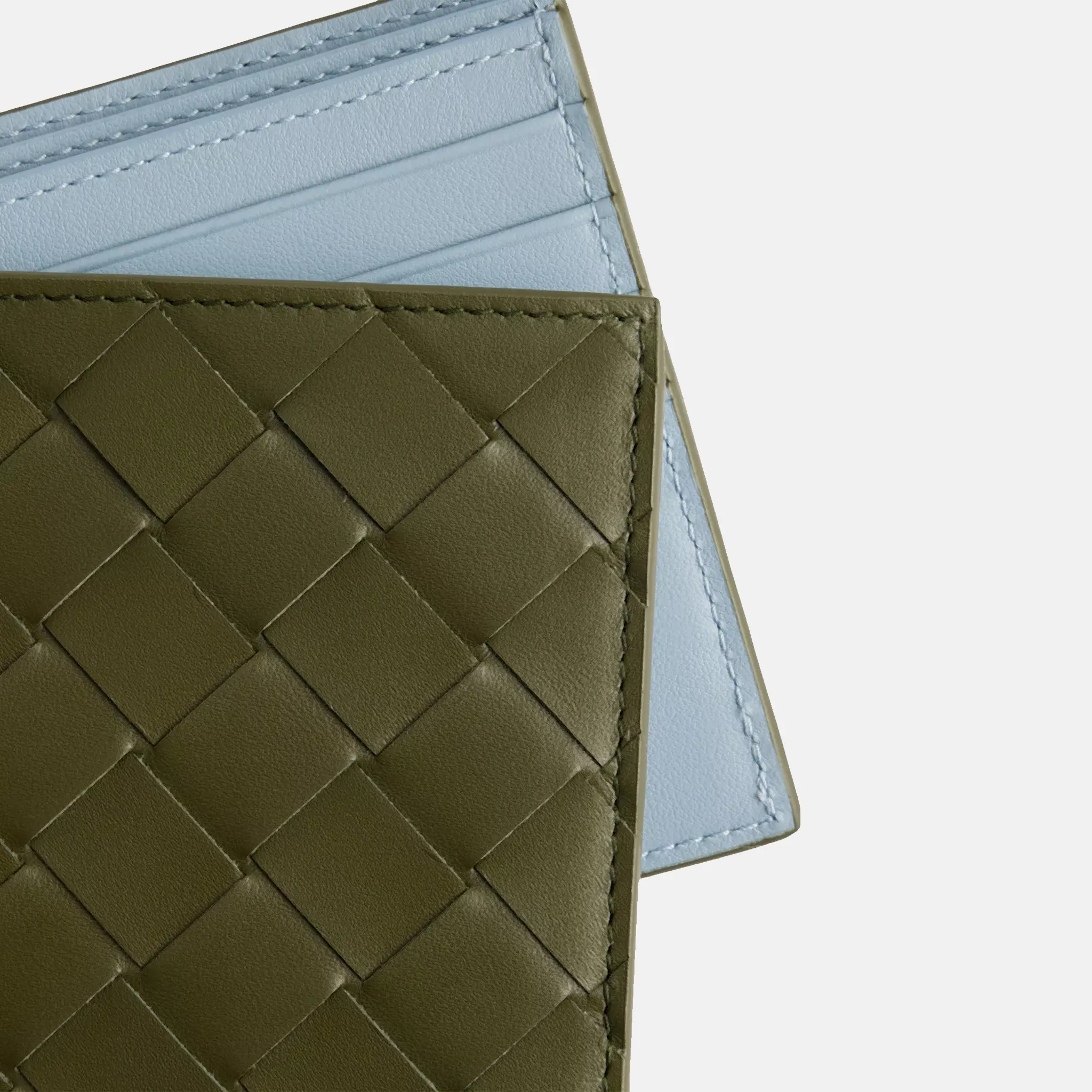 Intrecciato leather wallet