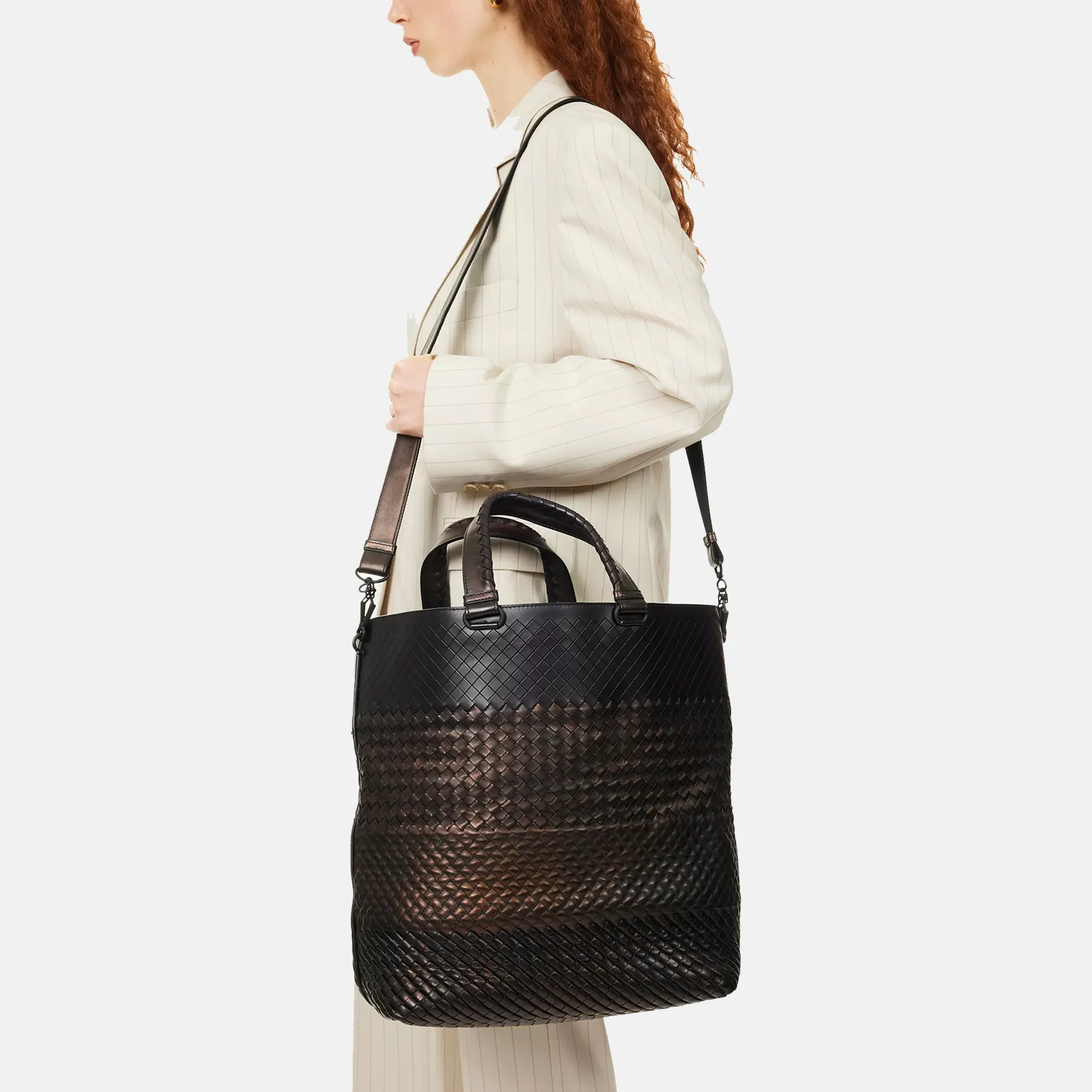 Pre-Loved Bottega Impreatore Intrecciato Convertible Leather Tote Bag