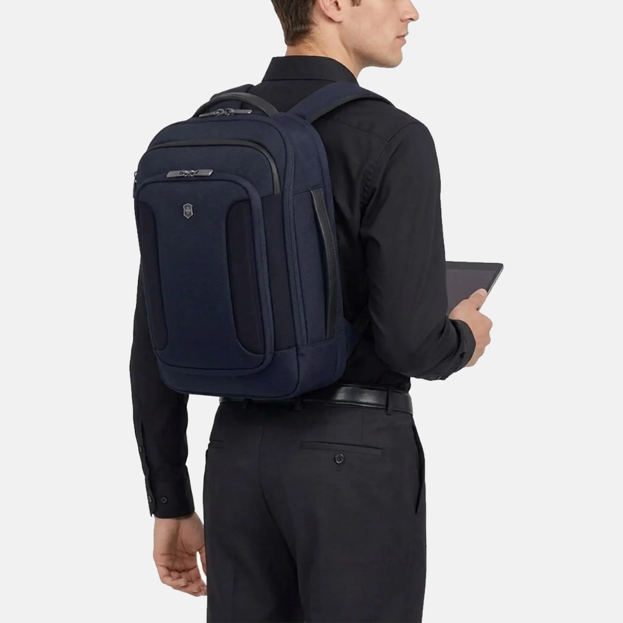 Werks Traveler 7.0 Compact Navy Blue Backpack Back