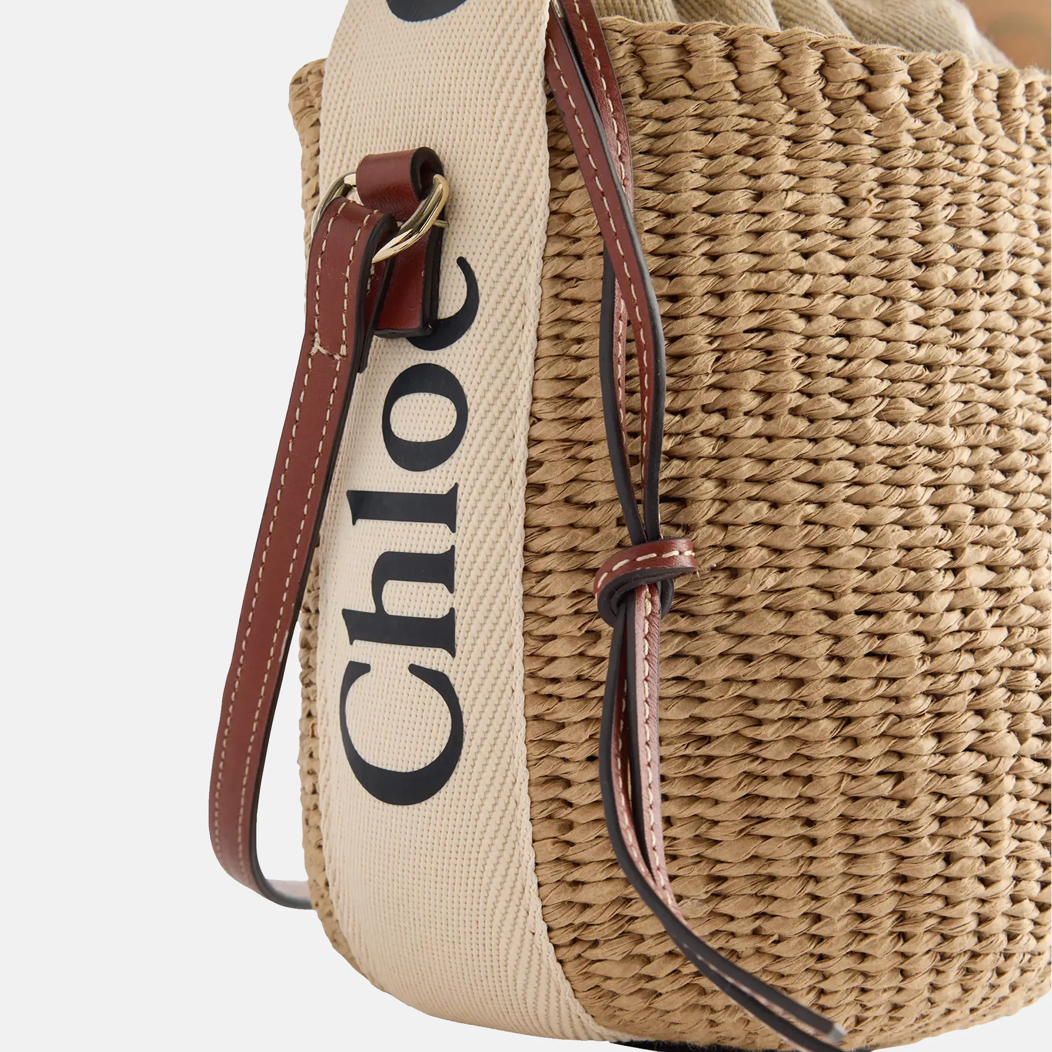 Woody small raffia bag