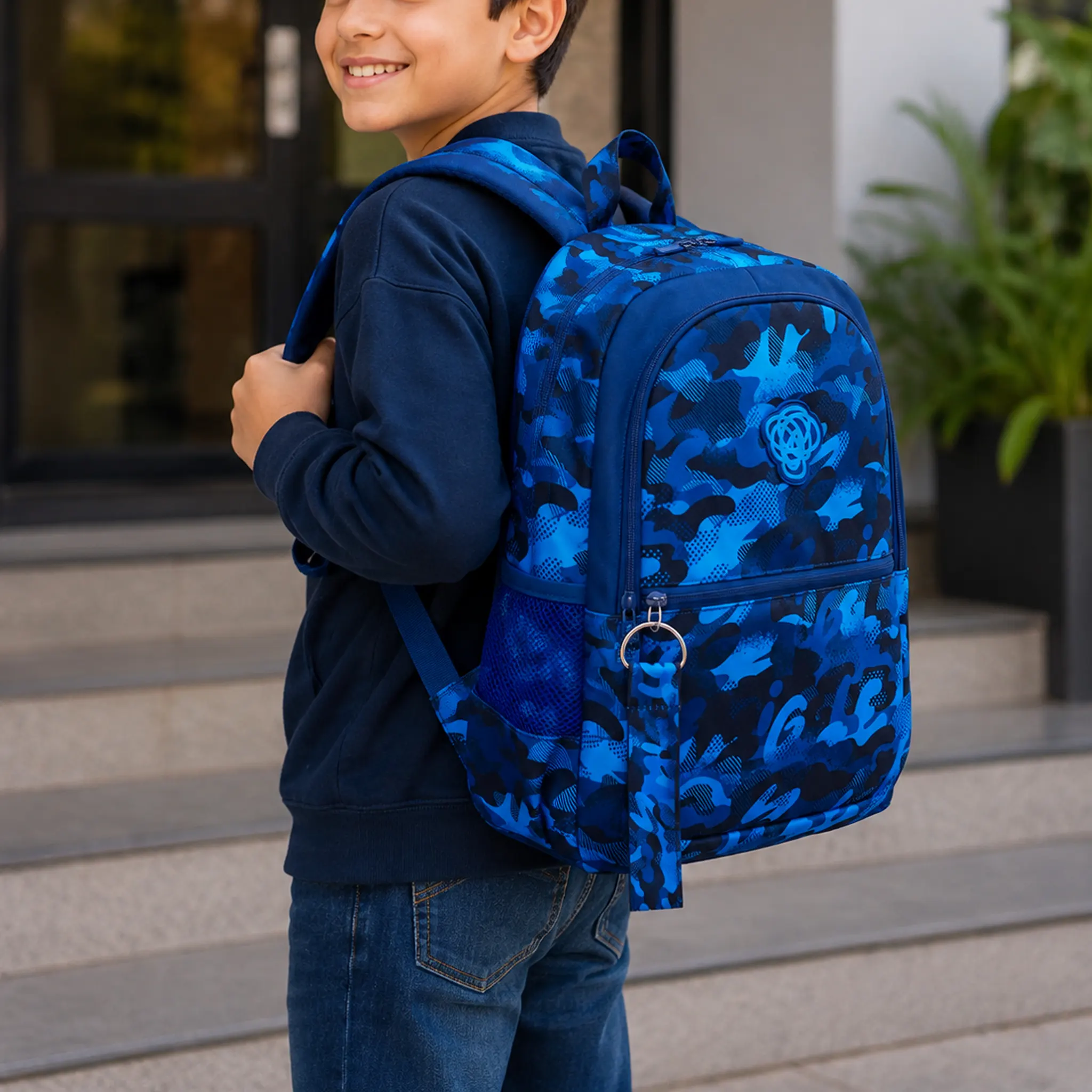 Smiggler Blue Classic Backpack Back