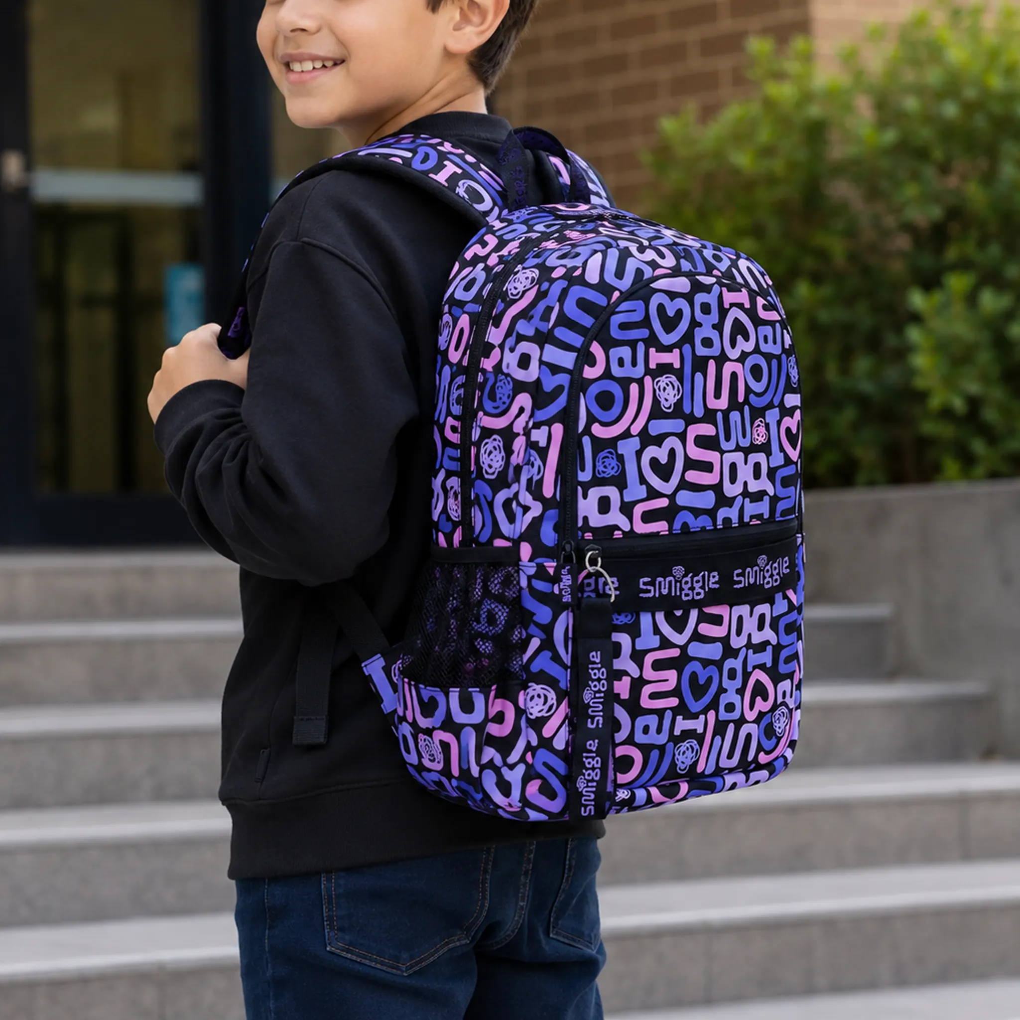 Smiggler Classic Black Backpack Back